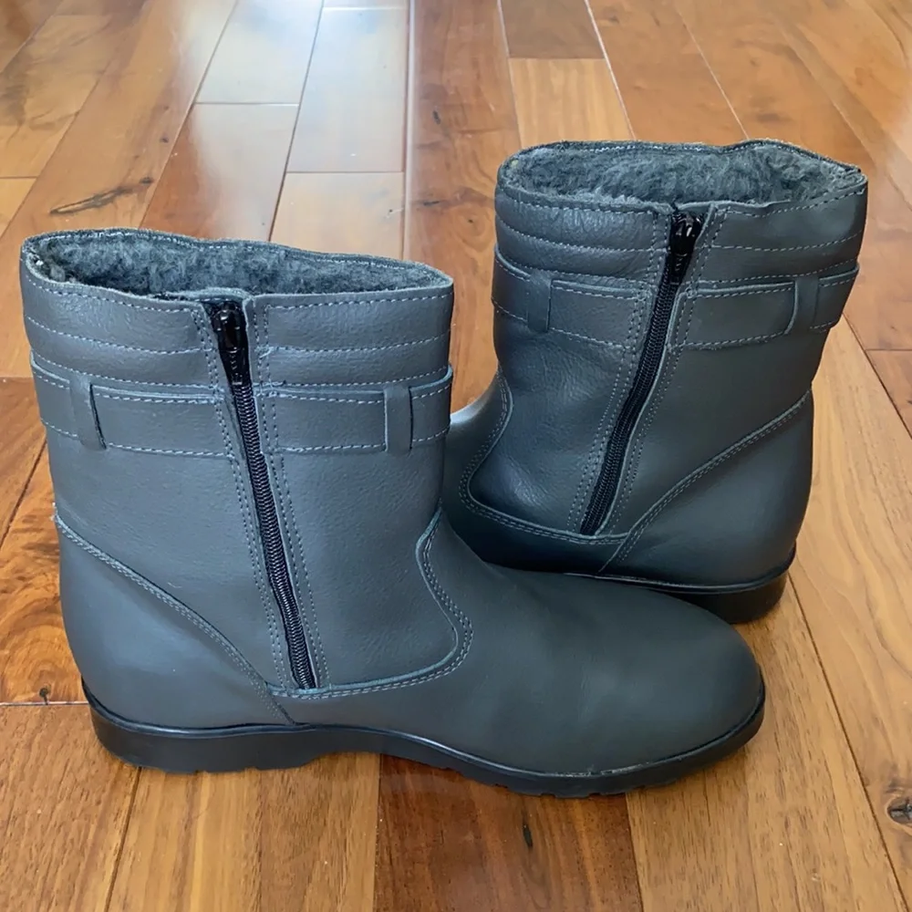Vintage Men’s Leather Boots Grey Sheepskin made in Italy size US 9.5 EU 43.5